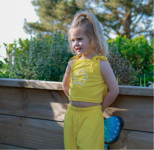 “Daisy top” yellow terry towel